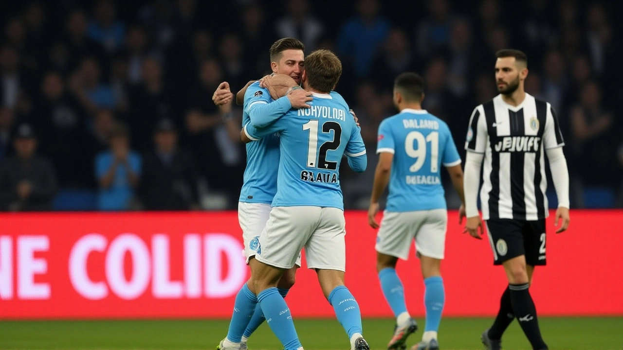 هوليند يسجل هاتريك ويقود نابولي لصدارة السيري أ بفوزه على يوفنتوس 2-1