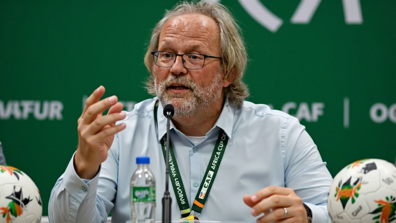 مدرب مالي يهاجم فينغر: لا يعرف شيئاً عن كرة القدم الوطنية