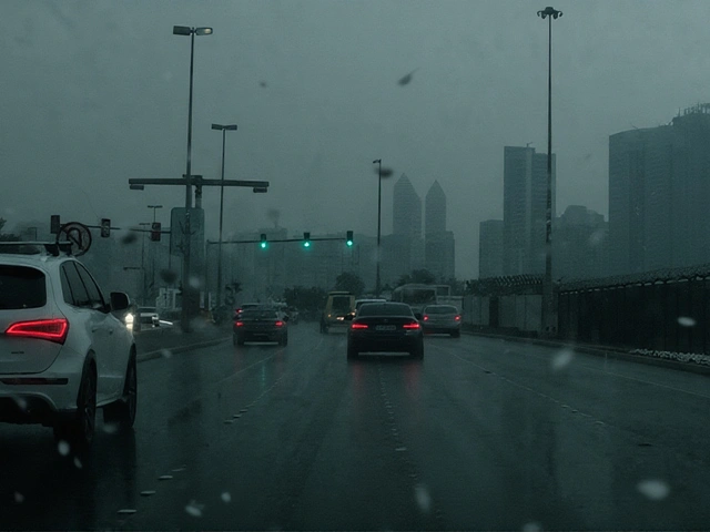 عاصفة مطرية قاسية تضرب الإمارات وإيران والعراق وسط مخاوف فيضانية