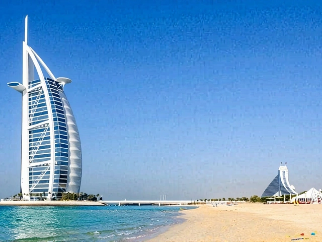 حطام مسيرة يسبب حريقاً في برج العرب بدبي وسط هجوم إيراني واسع