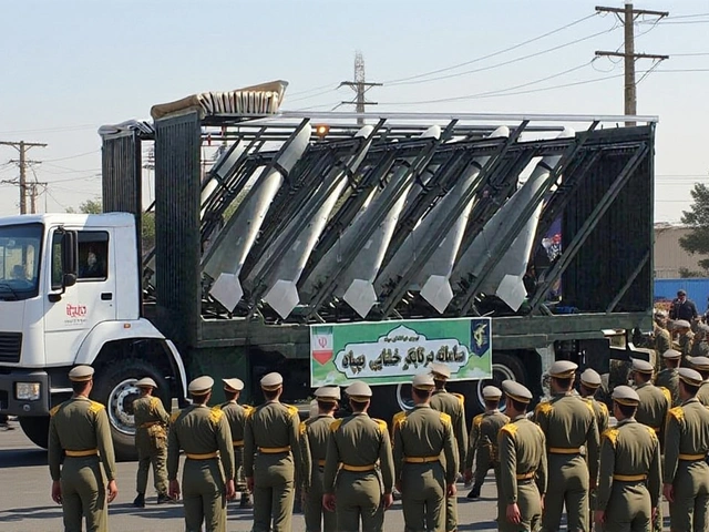 إيران تبرز طائراتها المسيرة المتطورة في معرض الدفاع العراقي وموكب عسكري