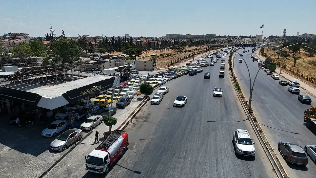 آراء الخبراء وأصحاب المحطات: بين التوازن والخسارة