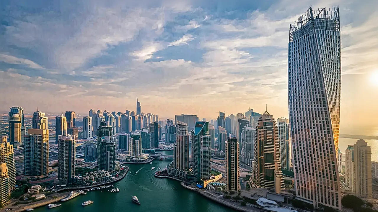 دبي تطلق تأشيرة سياحية لخمس سنوات لجميع الجنسيات دون كفيل