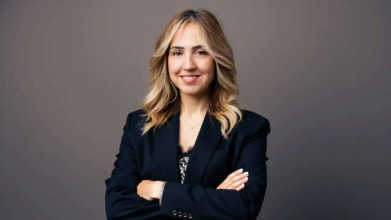 من هم المزودون المعتمدون حالياً؟