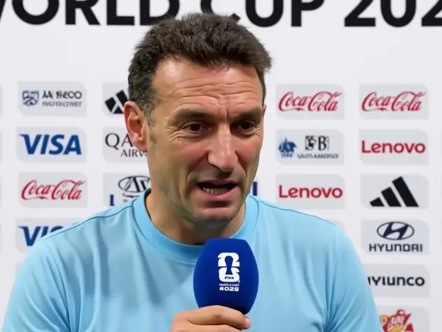 سكالوني يبكي بعد خسارة نهائي كأس العالم أمام إسبانيا