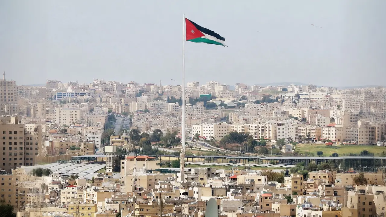 الأردن يسقط 5 صواريخ إيرانية: تصعيد إقليمي غير مسبوق