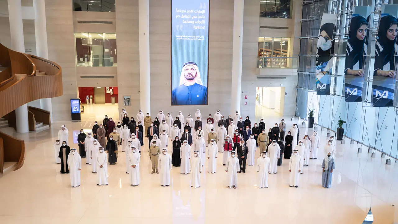 محمد بن راشد يستعرض جاهزية دبي لكوفيد وإكسبو 2020