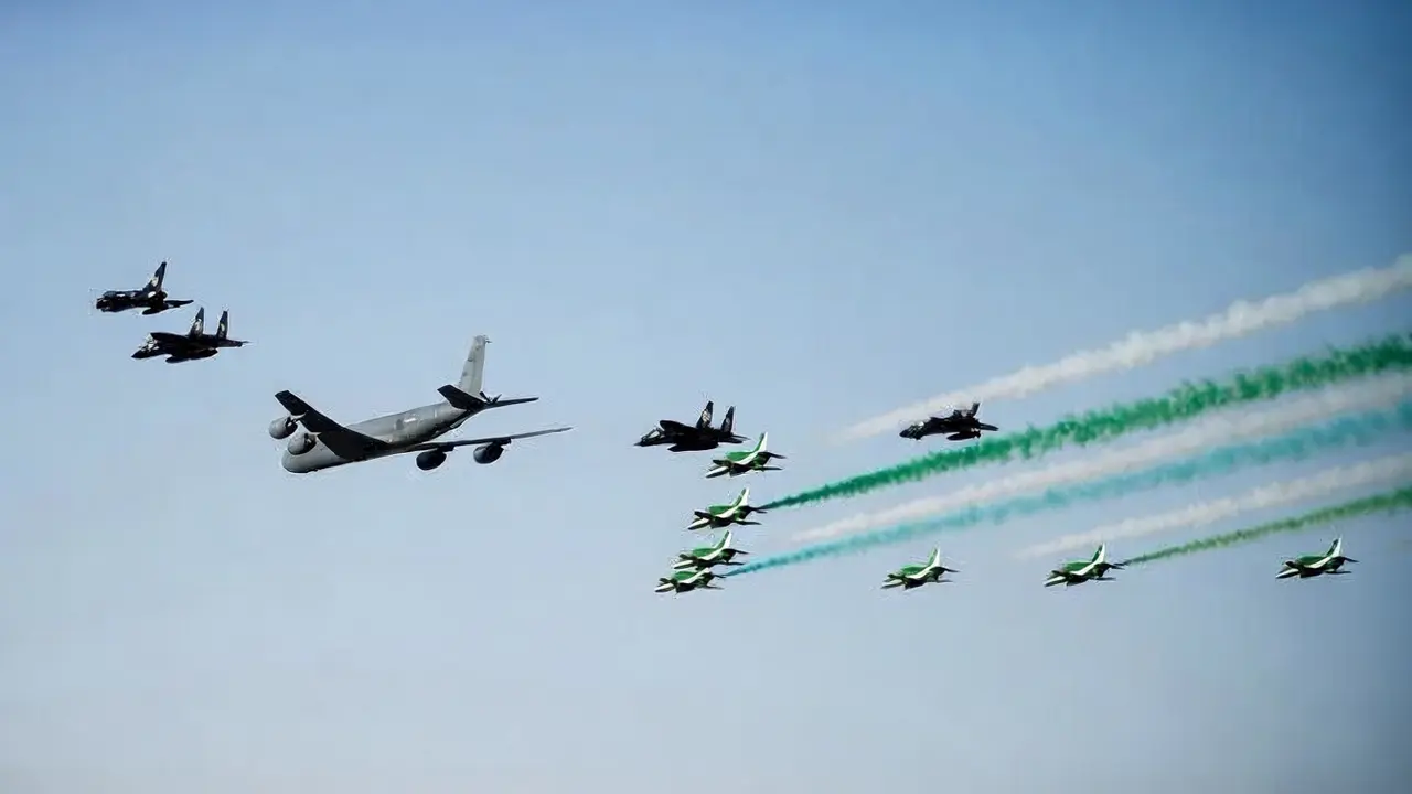 سماء جدة تشتعل: عروض جوية مبهرة للاحتفال باليوم الوطني الـ96