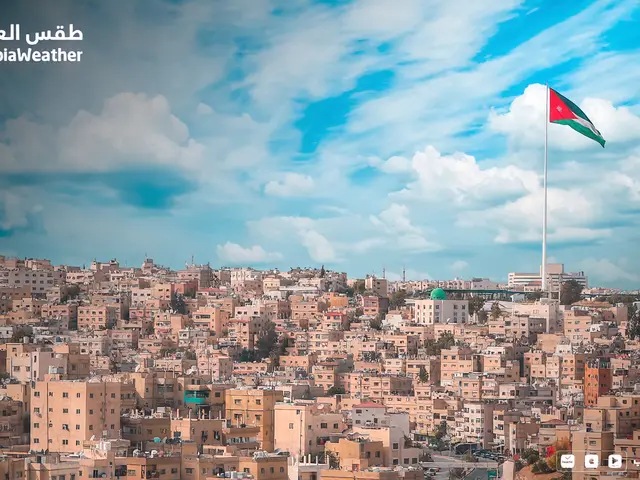 تحذير جوي: عواصف رعدية وبرد في مناطق الأردن الجافة