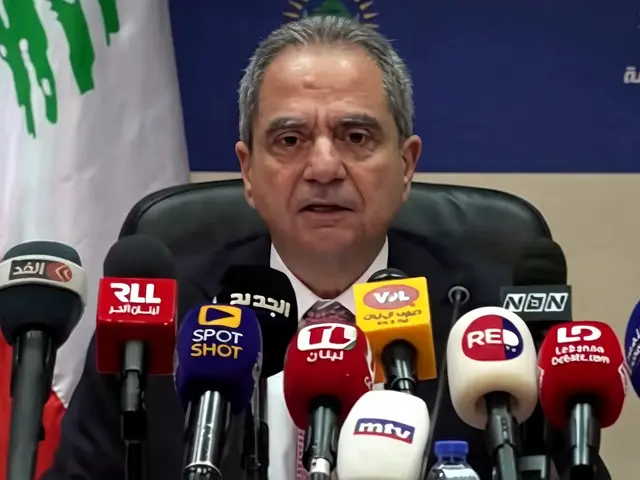 وزير الطاقة اللبناني: ارتفاع الوقود أقل من العالمي بفارق 24%