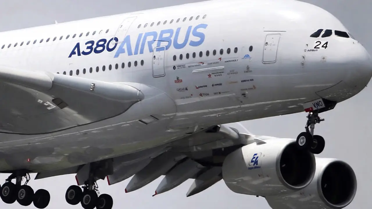 إيرباص توقف إنتاج A380: نهاية عصر العملاقة وتسليم الأخيرة لطيران الإمارات