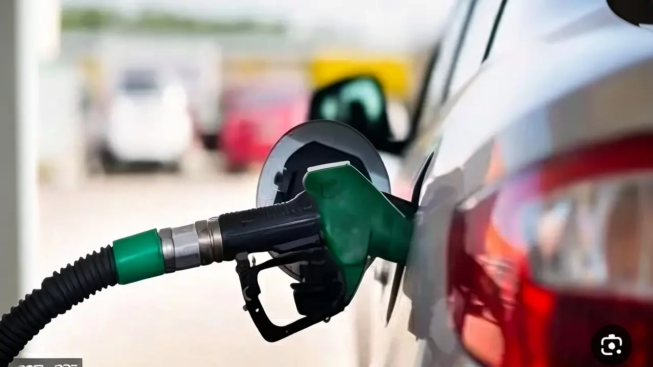 أزمة عالمية تهدد قطاع الطيران