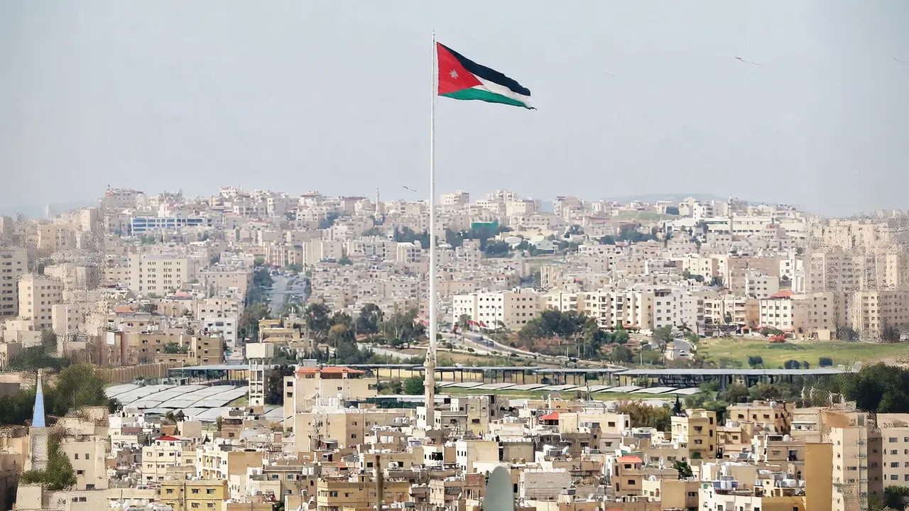 من أين تأتي الخطر؟ خريطة المصادر المحتملة