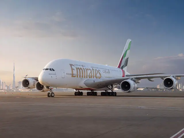 طيران الإمارات ورولز-رويس: شراكة صيانة محركات A380 تبدأ 2027